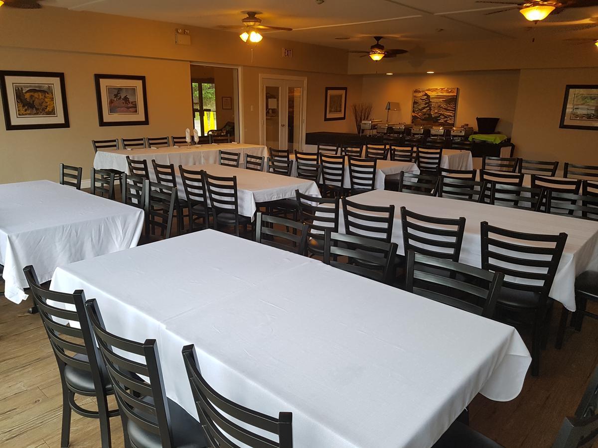 Elliot Lake Dunlop Lake Lodge المظهر الخارجي الصورة
